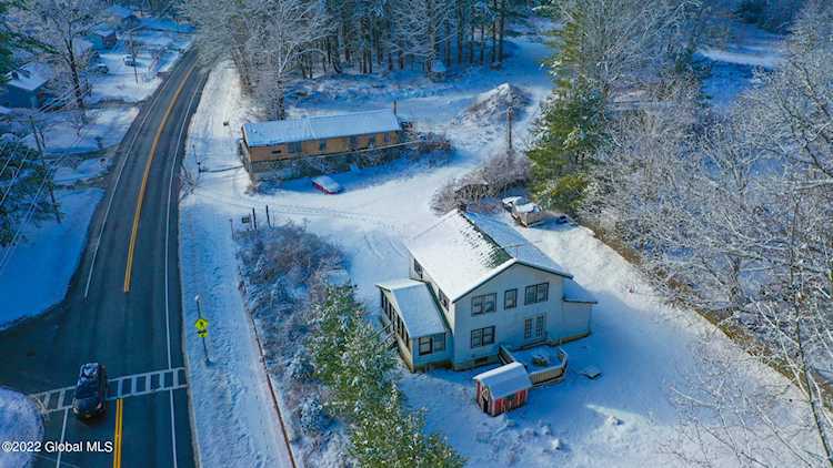 191 Geyser Rd Saratoga Springs, NY 12866