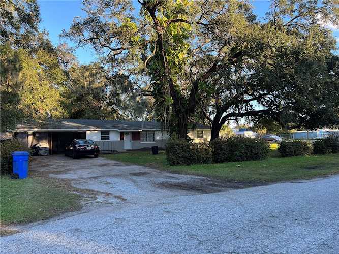 10014 Massachusetts St Gibsonton, FL 33534
