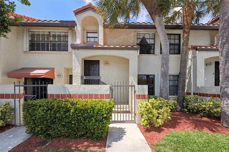 2304 Congressional Way #2304 Deerfield Beach, FL 33442