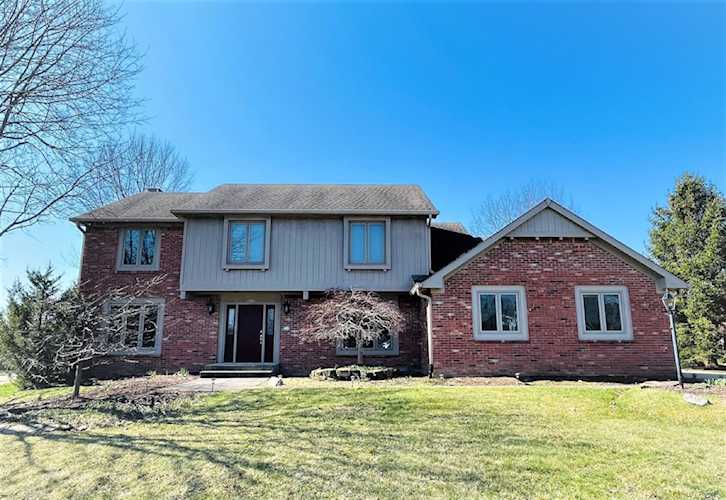 1941 Spruce Dr Carmel, IN 46033 | MLS 21912851 Photo 1