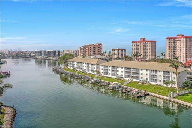 10686 Gulf Shore Dr #A-101 Naples, FL 34108
