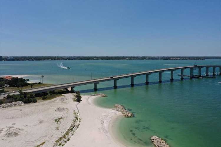 691 S Gulfview Blvd #1408 Clearwater Beach, FL 33767