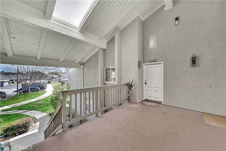 8766 404G Tulare Dr #18 Huntington Beach, CA 92646 | MLS OC23048806 Photo 1