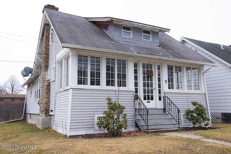 5 Lark St Troy, NY 12180 | MLS 202313984 Photo 1