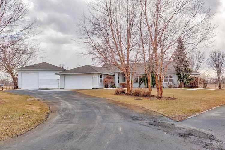Build Idaho- Prepare to be Moved! Idaho's Ultimate Home Search Photo 1