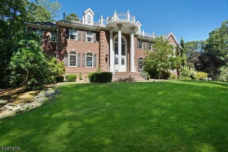 29 Brandy Ridge Rd - Home for Sale in Sparta Twp. NJ Photo 1