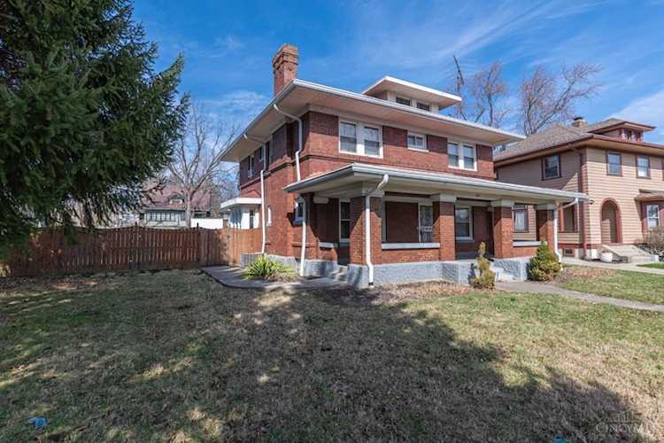 645 Kenwood Ave Dayton, OH 45406