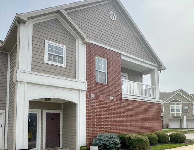 9774 Herring Gull Drive Carmel, IN 46280 | MLS 21913046 Photo 1