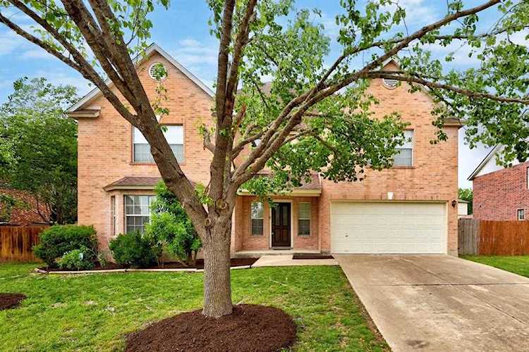 1201 Statler Bend DR Pflugerville, TX 78660
