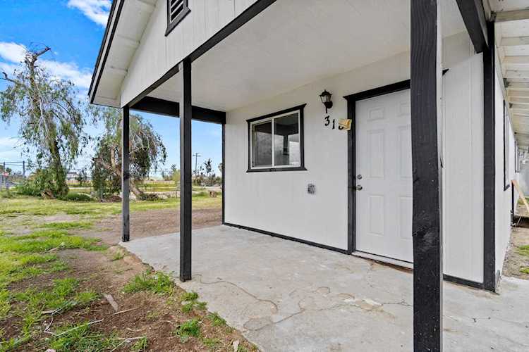 318 Rose Ave Taft, CA 93268