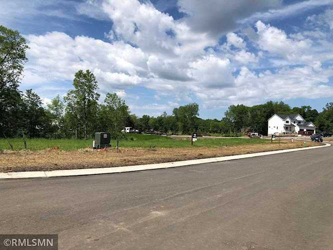 104 Forest Court Waconia, MN 55387