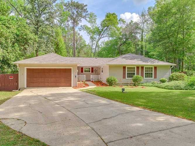 2940 Parrish Dr Tallahassee, FL 32309 in Foxcroft Photo 1