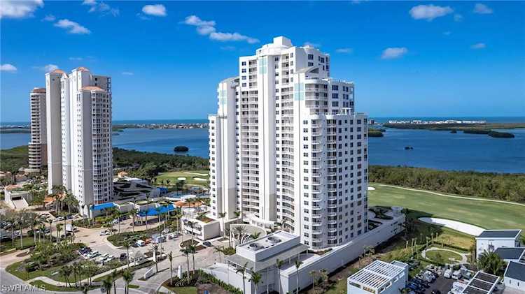 4971 Bonita Bay Blvd #305 Bonita Springs, FL 34134