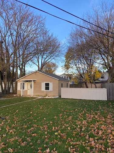 115 Grant St Barrington, IL 60010