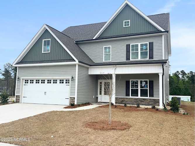 2686 Longleaf Pine Circle Leland, NC in Grayson Park. Introducing one of American Homesmith's first homes in the popular master-planned community,... Photo 1