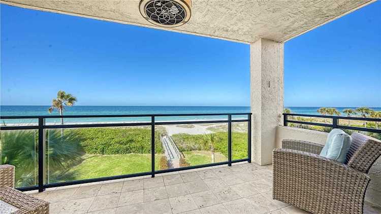 4241 Gulf of Mexico Dr #302 Longboat Key, FL 34228
