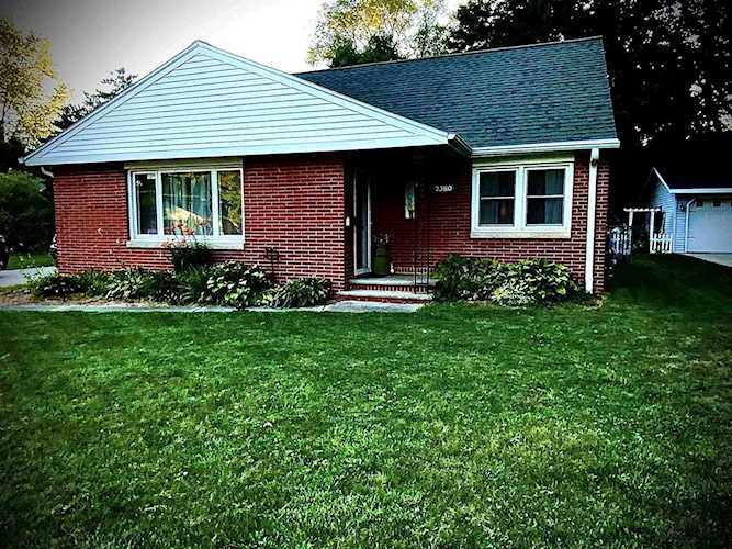 2380 Libal St Green Bay, Village of Allouez, WI 54301