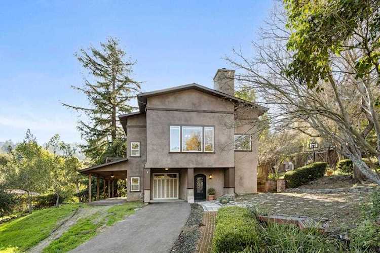141 Santa Maria Ave Portola Valley, CA 94028