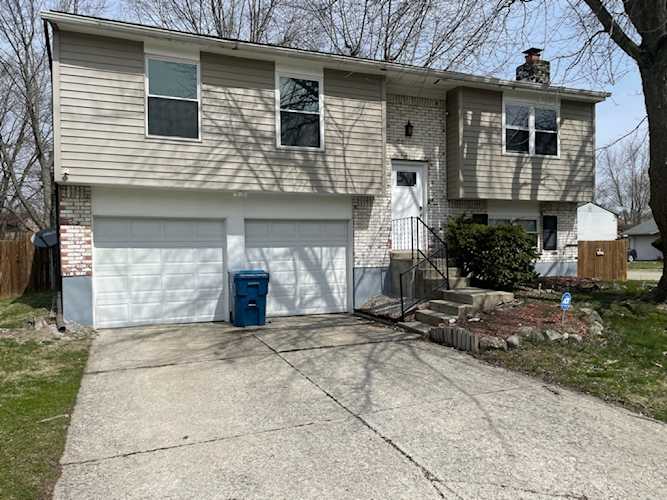 9342 Cherry Valley Ct Indianapolis, IN 46235 | MLS 21913146 Photo 1