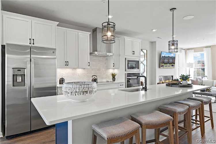 13257 Coalfield Station Ln Midlothian, VA 23114
