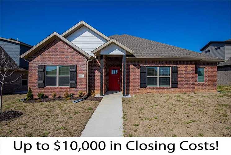 4404 SW Adams Rd Bentonville, AR 72713