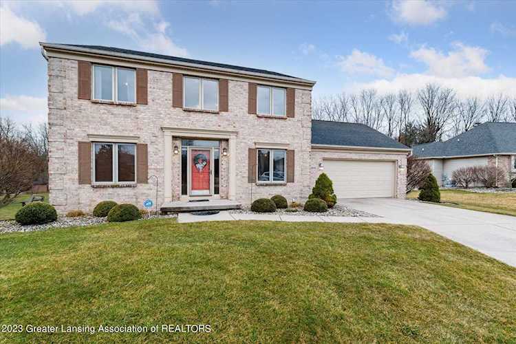 3015 Appaloosa Way Lansing, MI 48906