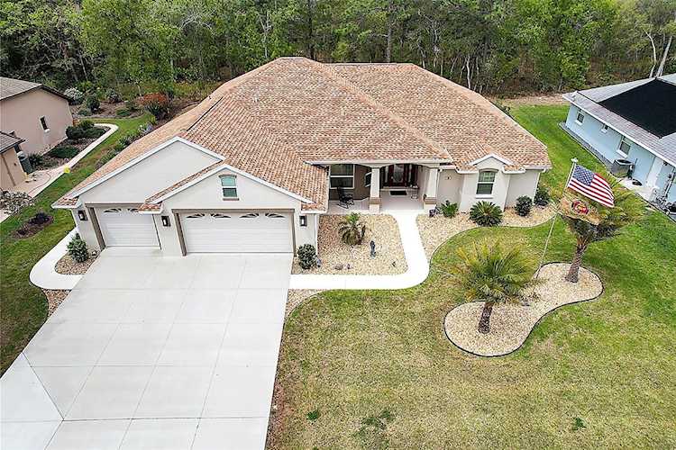 15 Calendula Ct Homosassa, FL 34446