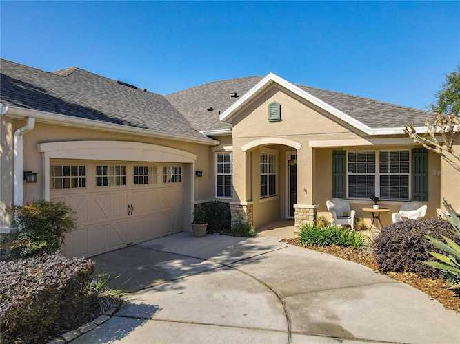 22011 Belgian Ct Mount Dora, FL 32757