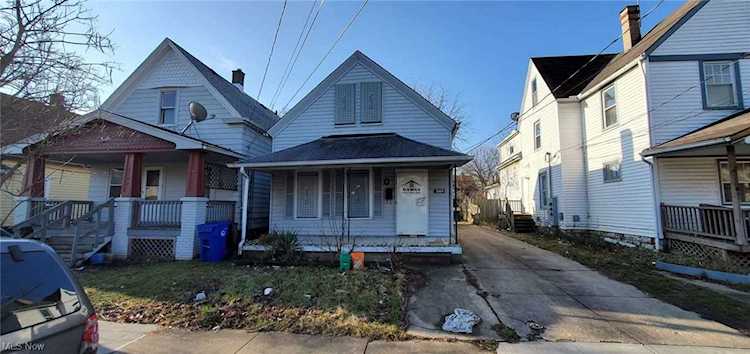 3109 Saratoga Ave Cleveland, OH 44109