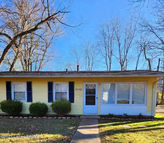 9932 Appollo Ct Louisville, KY 40272