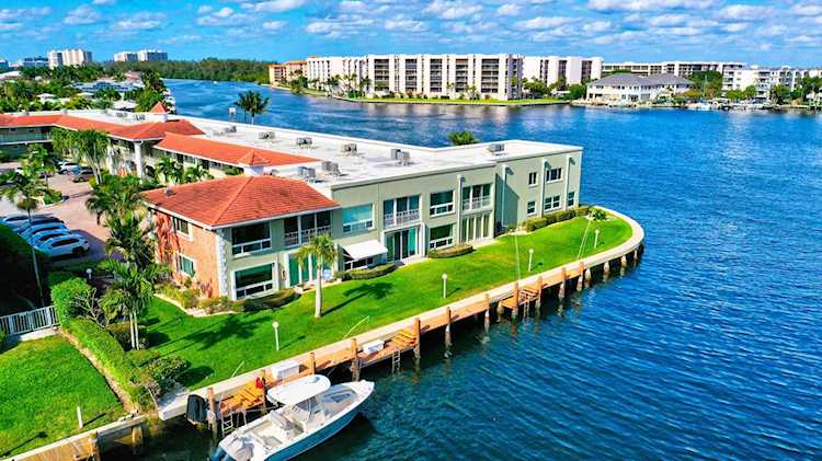 711 NE Harbour Terrace #4120 Boca Raton, FL 33431