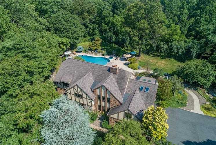7 Fawn Dr Reading, PA 19607 | MLS 710155 Photo 1