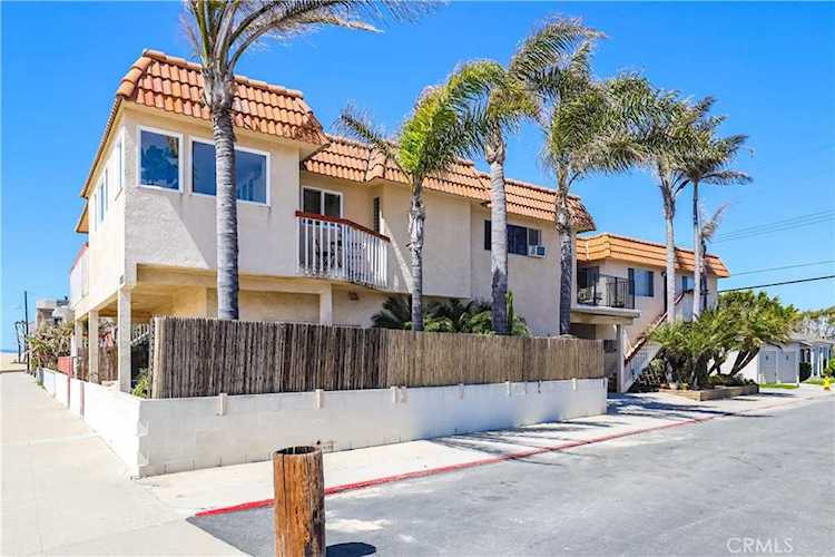 1531 Seal Way Seal Beach, CA 90740