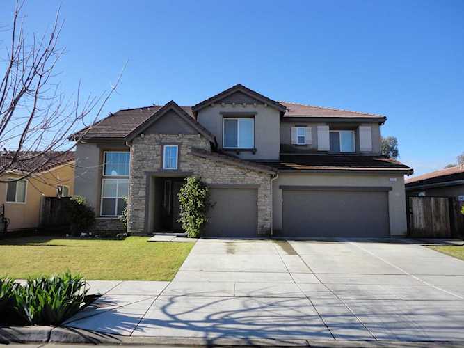 2501 W Allen Ave Visalia, CA 93291 | MLS 222849 Photo 1
