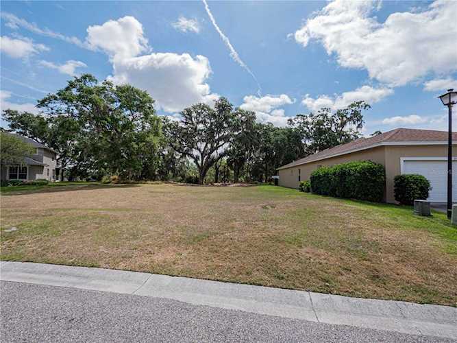 Shimmering Dr Lakeland, FL 33813