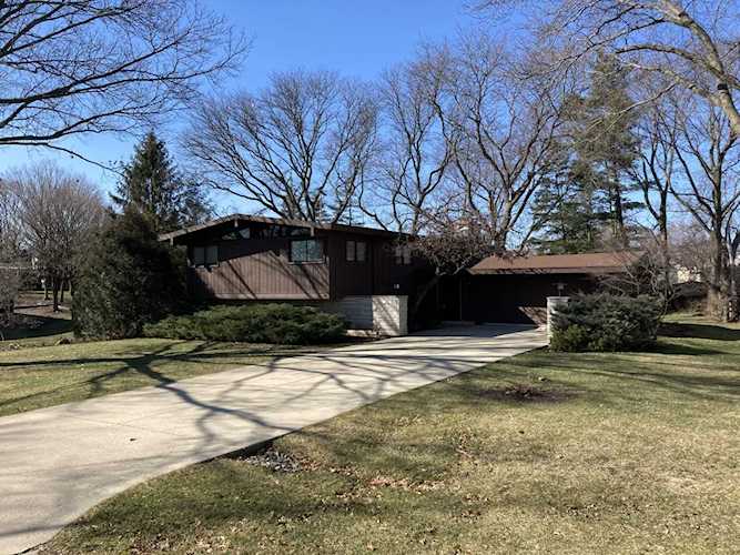 3S118 Blackcherry Ln, Glen Ellyn, IL 60137 - - Mike Long with @properties Naperville, IL Photo 1