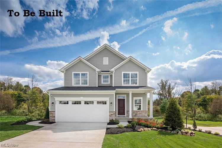 2045 Sugar Maple Dr Brimfield, OH 44240