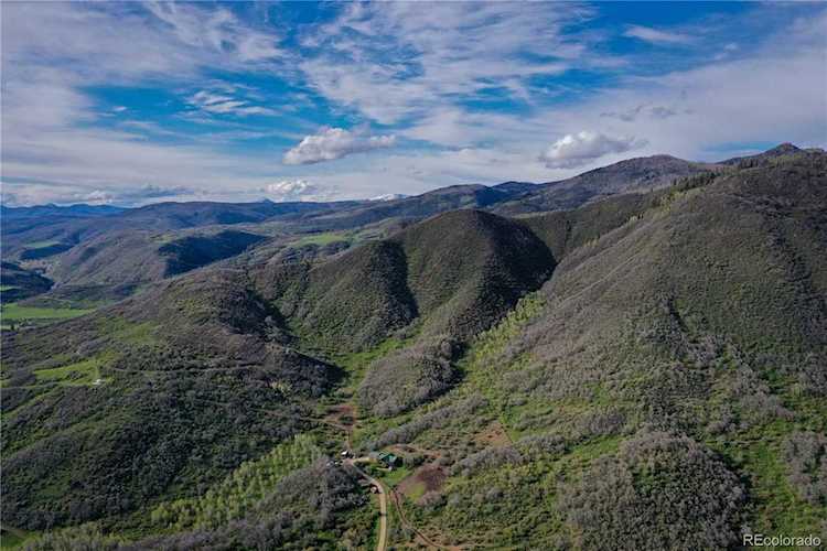 29420 Elk Horn Ln Steamboat Springs, CO 80487