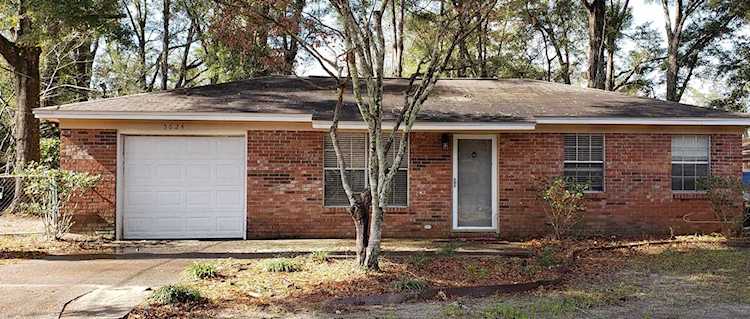 5624 Nature Ln Tallahassee, FL 32303