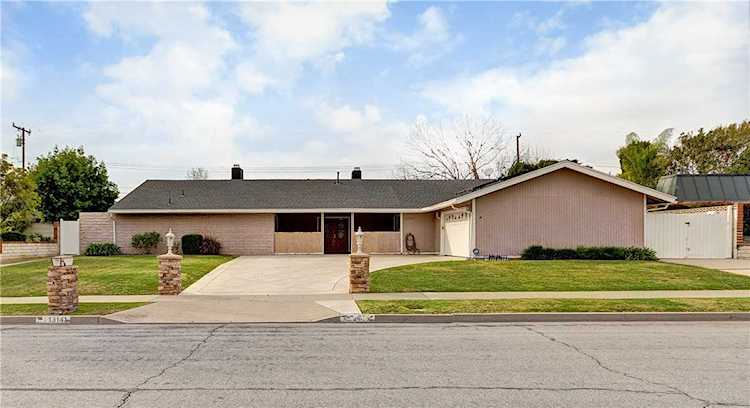 13141 Bow Place North Tustin, CA 92705