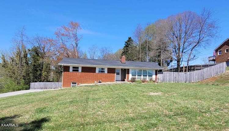 9315 Garrison Dr Knoxville, TN 37931