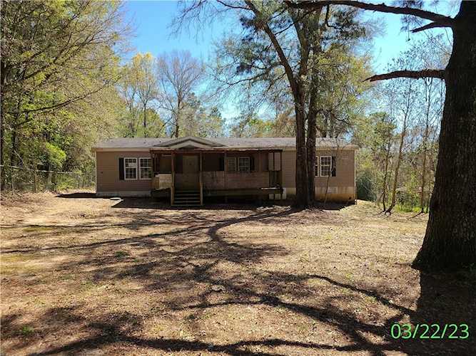 15373 Amazon Drive Wilmer, AL 36587