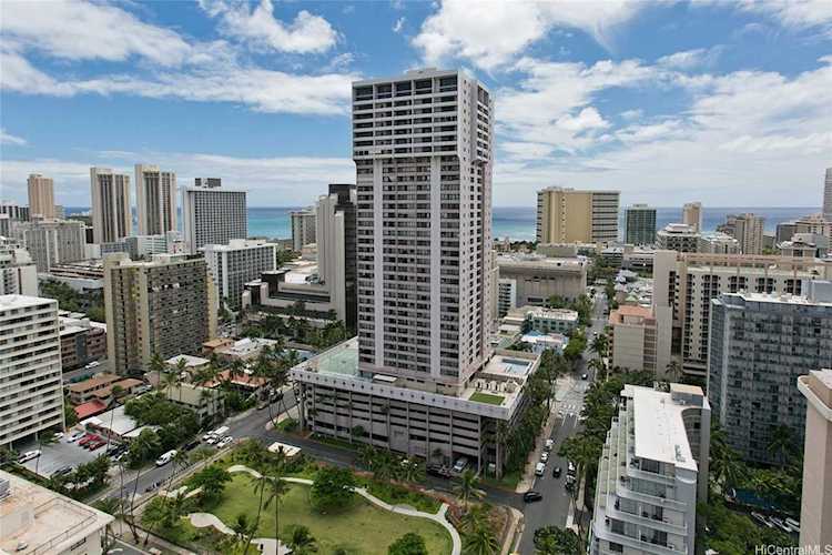 2240 Kuhio Avenue #2106 Honolulu, HI 96815