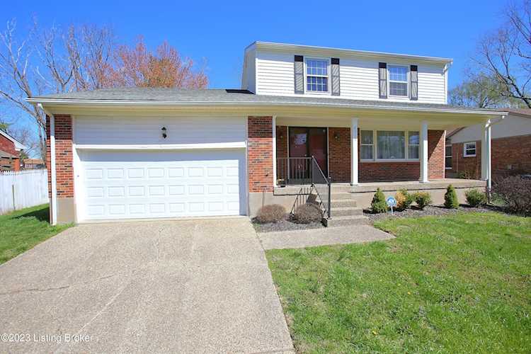 8905 Lantern Lite Pkwy, Louisville, KY 40220 - $265,000 Photo 1