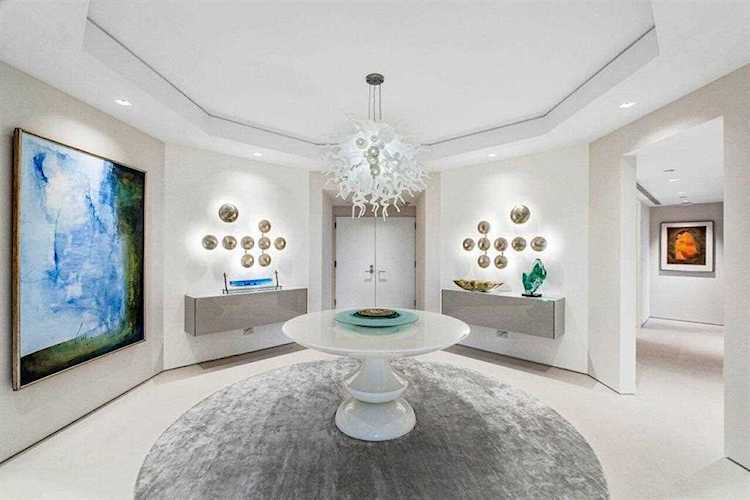 2000 S Ocean Boulevard #204 N Palm Beach, FL 33480