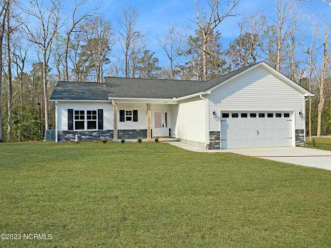 7122 Jennings Road Leland, NC 28451