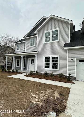 122 Creeks Edge Drive Sneads Ferry, NC 28460