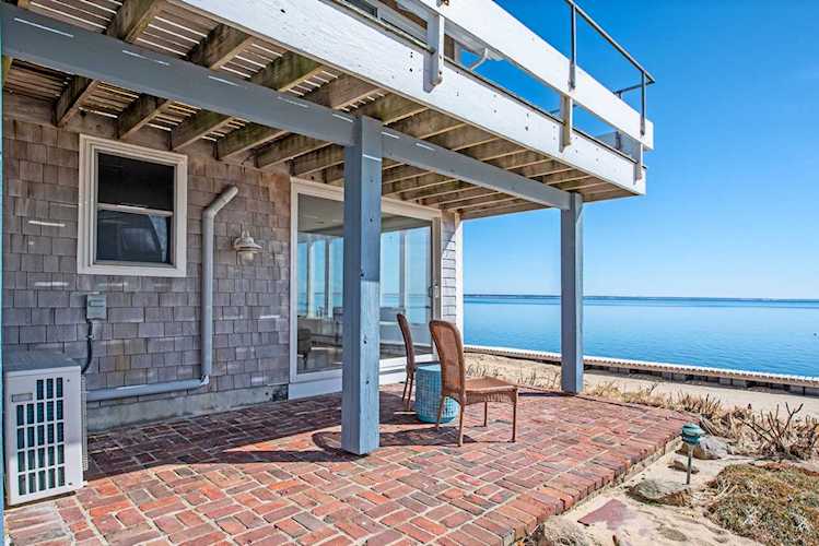 495 Commercial Street Provincetown, MA 02657