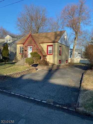 44 N Ashby Ave Livingston Twp., NJ 07039