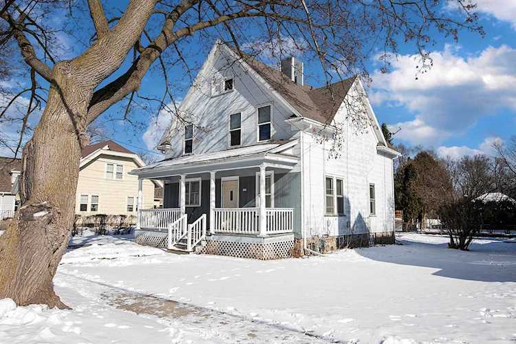 1412 N Durkee St Appleton, WI 54911 multi-family listing, MLS#50270657 - Dallaire Realty Photo 1